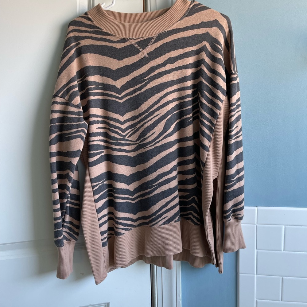 Aerie crew neck